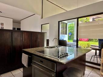 Venta de Casa en Santa Ana-Piedades. RAH 26-773