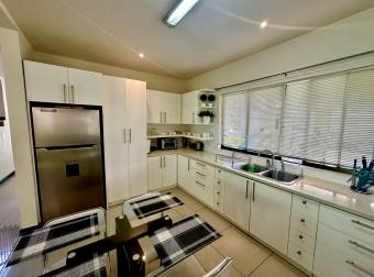 Venta Casa Curridabat, Granadilla  26-1884