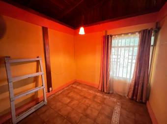 Venta de OPORTUNIDAD Casa con Terreno de 3015m2 en Acosta 26-1273