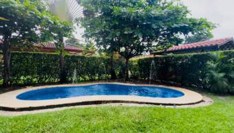VENTA CASA CONDOMINIO CERCA PLAYA BEJUCO PARRITA