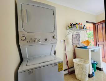 VENTA CASA CONDOMINIO CERCA PLAYA BEJUCO PARRITA