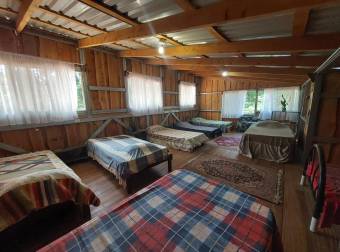 Venta de Casa con Terreno de 2,382m2 en Sarapiqui 26-1092