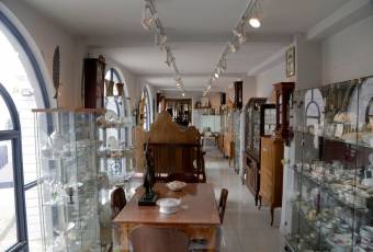 Edificio comercial de lujo con ubicación estratégica en Escazú #26-1263 GS