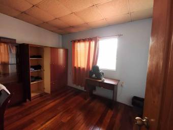 Local comercial en venta de 3 niveles con alta exposición en Desamparados #26-922 GS, $ 460,000, 3, San José, Desamparados