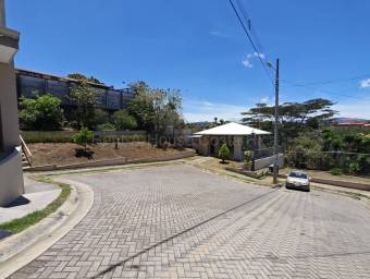 Venta de Casa en Moravia-San Vicente. RAH 26-1886