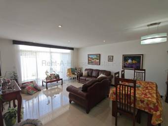 Venta de Casa en Moravia-San Vicente. RAH 26-1886
