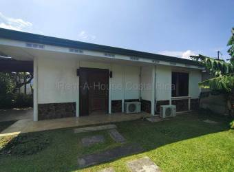 Venta de Casa Esquinera en Turrúcares-Alajuela. RAH 26-1882
