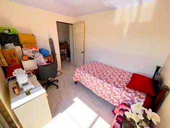 HERMOSA CASA EN AGUA CALIENTE DE CARTAGO