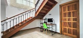 Venta de Casa en Tibás, San José. Cod.CV5436