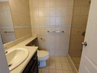 VENTA CASA RESINDECIAL SAN RAFAEL DE ESCAZU