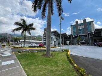 Local comercial con mezzanina en Torre Empresarial A1, $ 270,000, 1, San José, Santa Ana