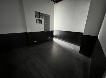 Local comercial con mezzanina en Torre Empresarial A1, $ 270,000, 1, San José, Santa Ana