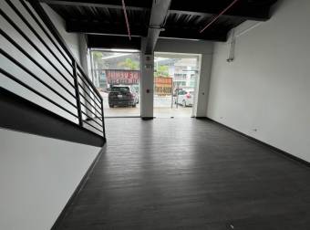 Local comercial con mezzanina en Torre Empresarial A1, $ 270,000, 1, San José, Santa Ana