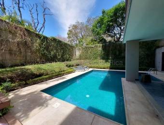 Se alquila apartamento en Brasil Santa Ana 26-1509