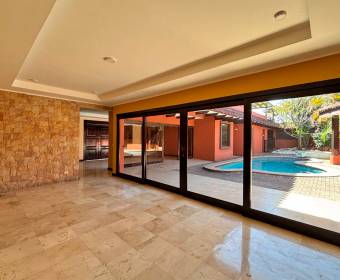 Casa a la venta en Bosques de Doña Rosa La Asunción de Belén, Heredia