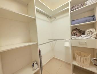 Alquiler de Apartamento Amueblado en Tibás-Cinco Esquinas.