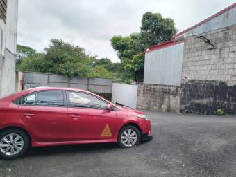 Venta de Lote Mixto en San Pedro-Montes de Oca. RAH 26-930