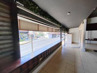 Alquiler de Local Comercial en Montes de Oca-San Pedro. RAH 26-1387