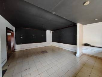 Alquiler de Local Comercial en Montes de Oca-San Pedro. RAH 26-1387