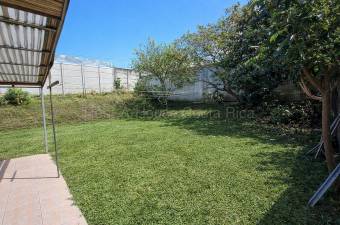 Propiedad en venta con alto potencial comercial en Ipís de Guadalupe #26-1515 GS