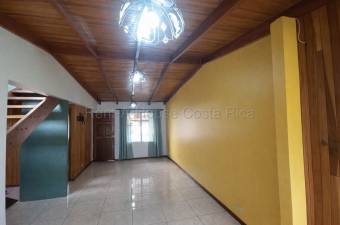 Propiedad en venta con alto potencial comercial en Ipís de Guadalupe #26-1515 GS