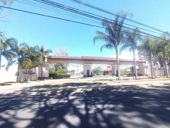 Venta de Espectacular Lote en Hacienda Los Reyes, en La Guácima de Alajuela. RAH 26-1858