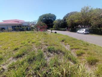 Venta de Espectacular Lote en Hacienda Los Reyes, en La Guácima de Alajuela. RAH 26-1858