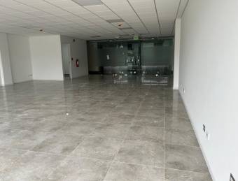 Se alquila local comercial en Pozos Santa Ana 25-706