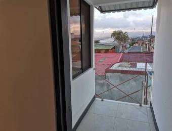 Se vende casa en San Vicente Moravia 25-992