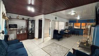 Venta de Casa en Concepción de Tres Ríos. RAH 26-1892