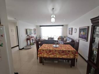 Se vende casa en San Vicente Moravia 26-1886