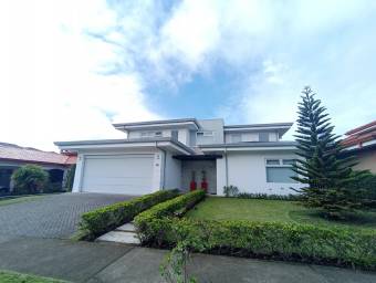 Venta de Casa en San Isidro de Heredia. RAH 25-1931