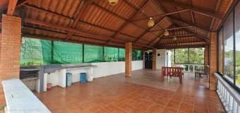 Venta quinta con salón de eventos y vista natural ideal inversión #26-1846 GS