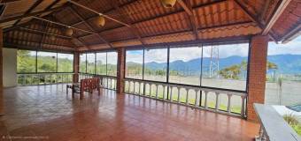 Venta quinta con salón de eventos y vista natural ideal inversión #26-1846 GS