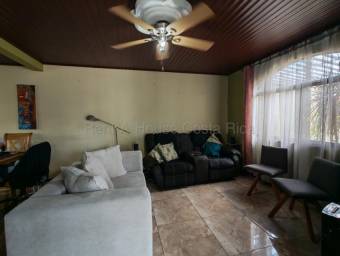 Venta de Casa  2 APTOS en San José de Alajuela. RAH 26-1677