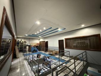Edificio de Uso Industrial en Heredia Centro, ₡ 350,000,000, 2, Heredia, Heredia