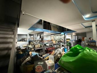 Edificio de Uso Industrial en Heredia Centro, ₡ 350,000,000, 2, Heredia, Heredia