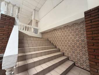 Plaza Comercial de Alto Impacto en Heredia
