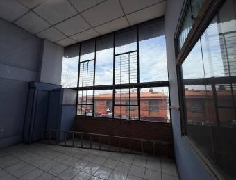 Plaza Comercial de Alto Impacto en Heredia
