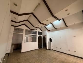 Plaza Comercial de Alto Impacto en Heredia