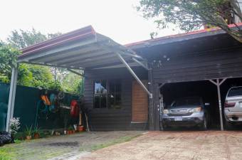 Se vende casa en San Rafael Heredia 25-1604