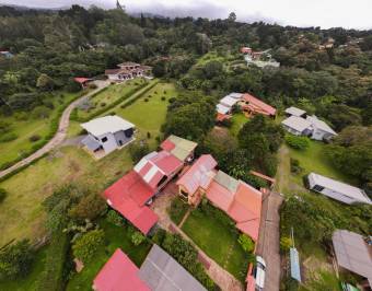 Se vende casa en San Rafael Heredia 25-1604