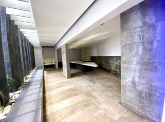 Se vende casa en Montes de Oca San José 26-537