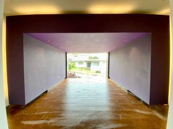 Se vende casa en Montes de Oca San José 26-537