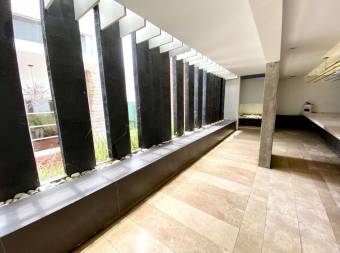 Se vende casa en Montes de Oca San José 26-537