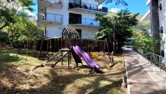 Venta de Apartamento en Santa Ana-Piedades. RAH 26-1231