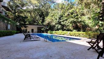 Venta de Apartamento en Santa Ana-Piedades. RAH 26-1231
