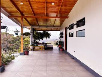 Casa en venta en Pérez Zeledón con amplio terreno con hermosas vistas  #26-985 GS