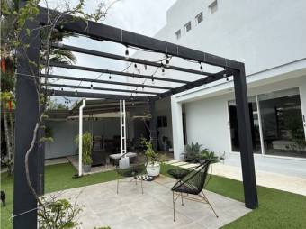 MODERN HOUSE FOR SALE, ALAJUELA, OROTINA CENTER 