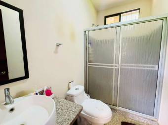 Dos casas, un paraíso en el Pacífico
